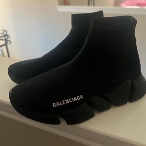 In perfect condition. I don’t have the need for them anymore.